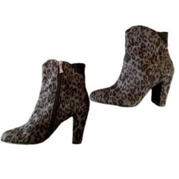 New York Transit Shoes - New York Transit Black Leopard Ankle Boots Booties Size 6